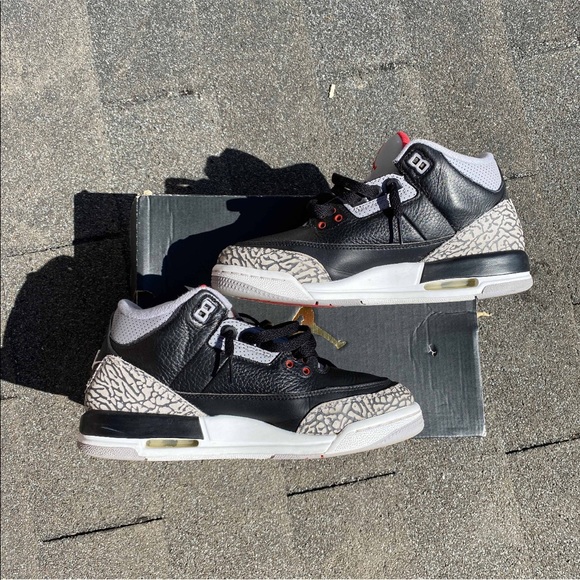 Jordan Retro 3 OG Black Cement - Picture 2 of 7